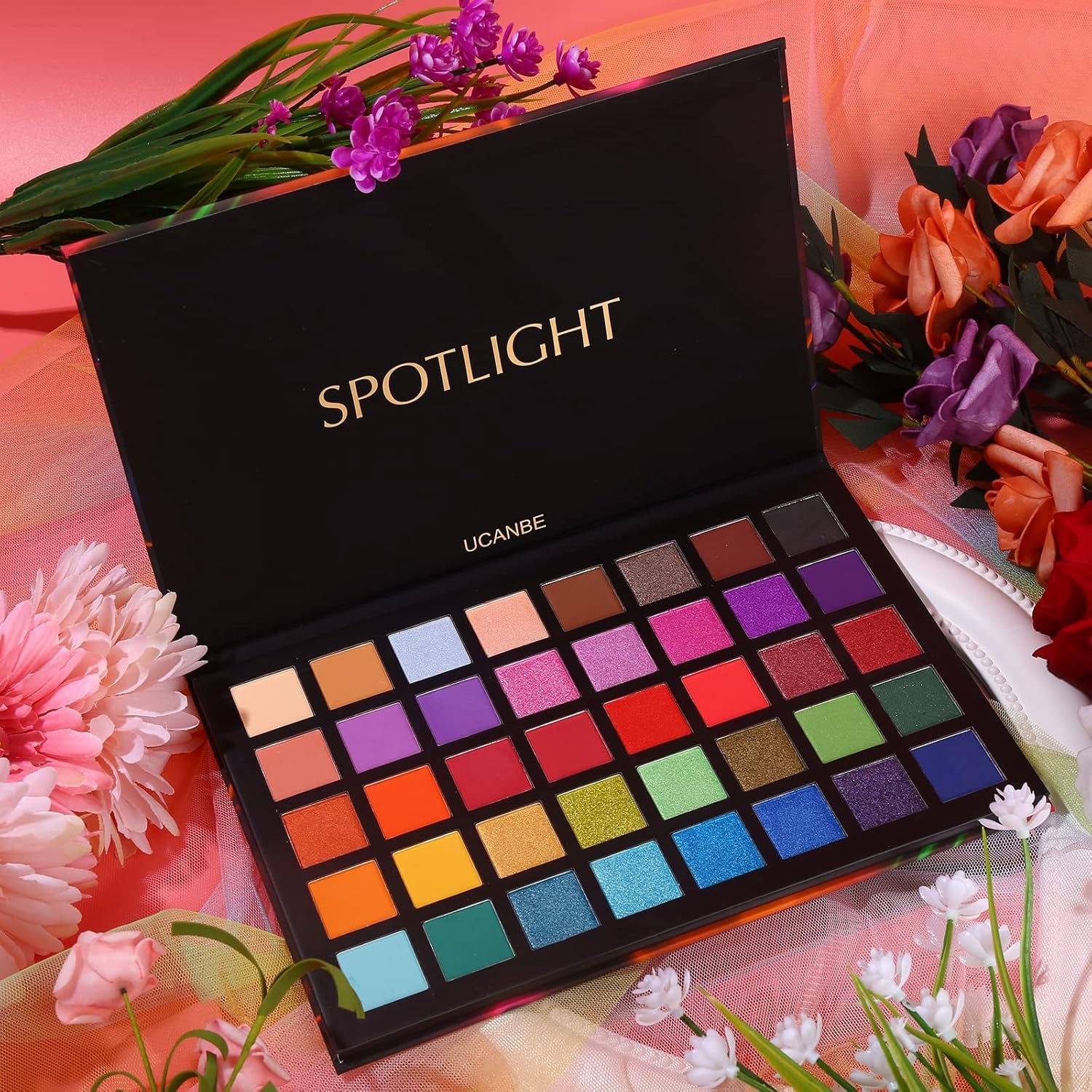 Professional 40-Color Spotlight Eyeshadow Palette - Highly Pigmented Matte & Shimmer Shades for Long-Lasting, Waterproof Makeup